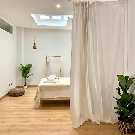 Apartmán Homely Plaza Del Teatro *