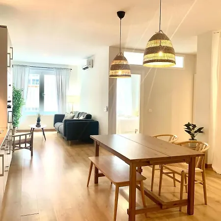 Apartmán Homely Plaza Del Teatro